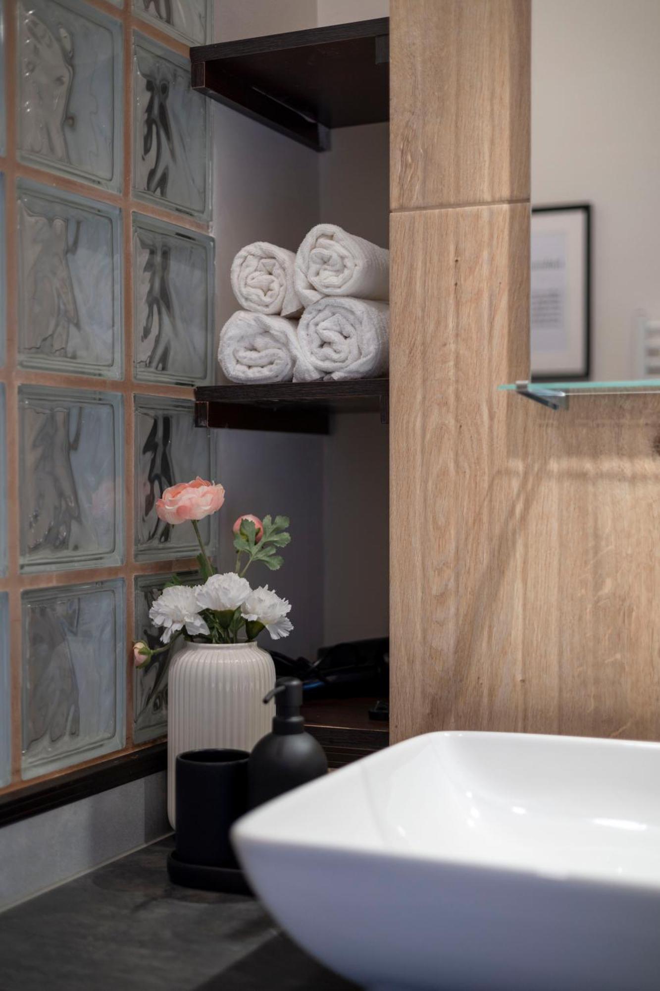 Apartamento Stylish & Cozy Center By Prestige Homes *