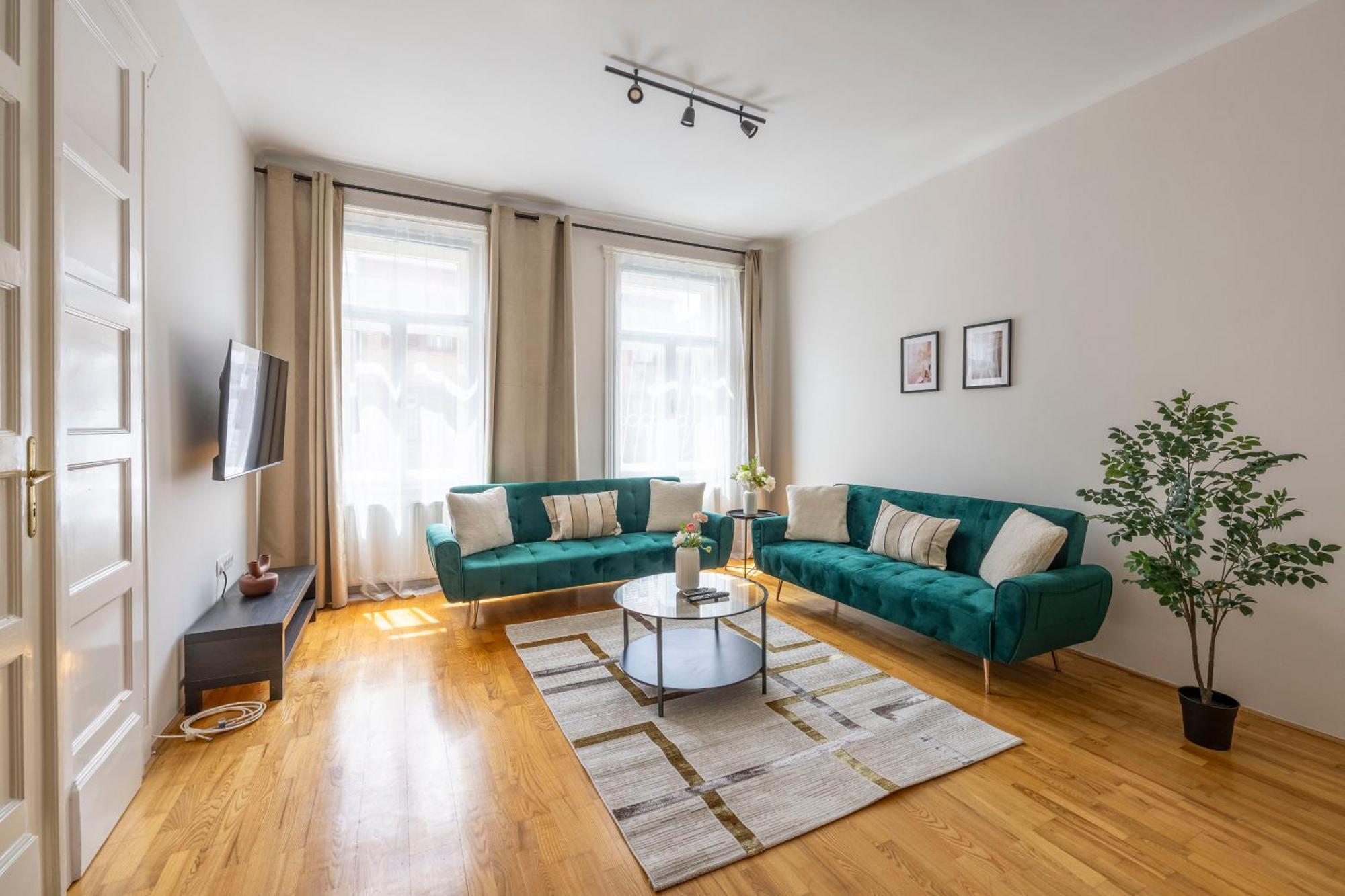 Stylish & Cozy Center By Prestige Homes Apartamento *